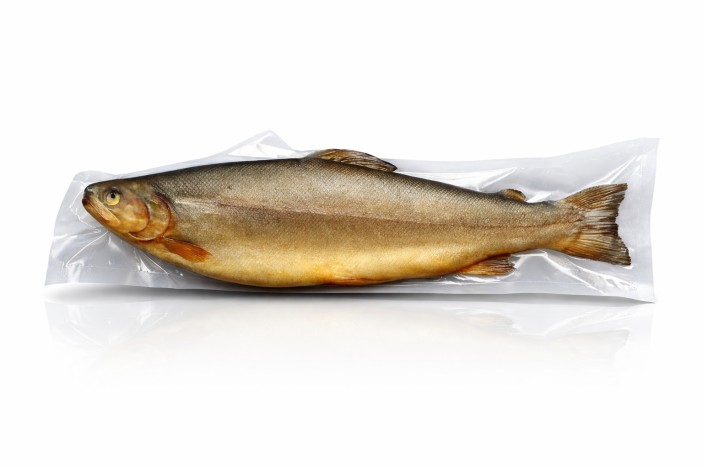 PSTRĄG WĘDZONY - ok 350G  (1)