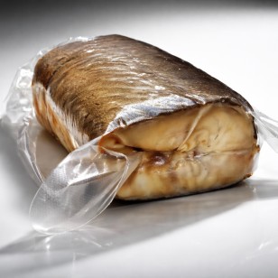  Węgorz wędzony 200g